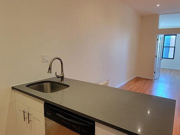 3rd image of 2802 Steinway St APT 2L