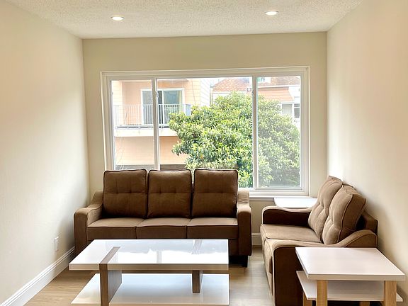 4th image of 266 21st Ave APT 104