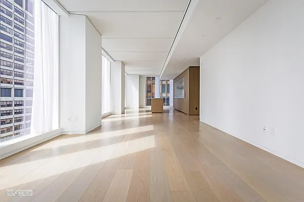 Rented by Citi Habitats | media 32