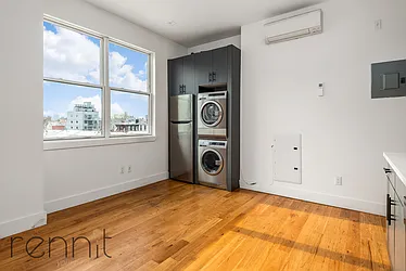 Rented by Rennit Inc.