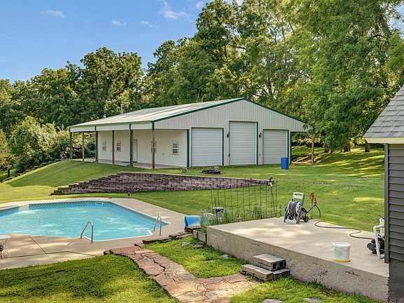 4th image of 3060 W Ellison Drive