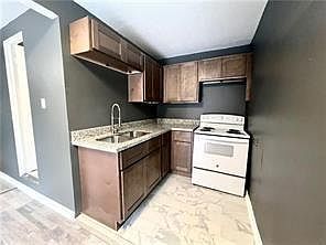 2nd image of 1011 Wilkinson St #B