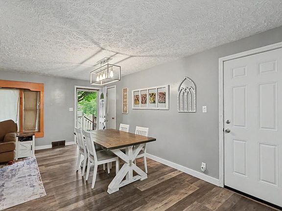5th image of 99 Ridgewood Blvd