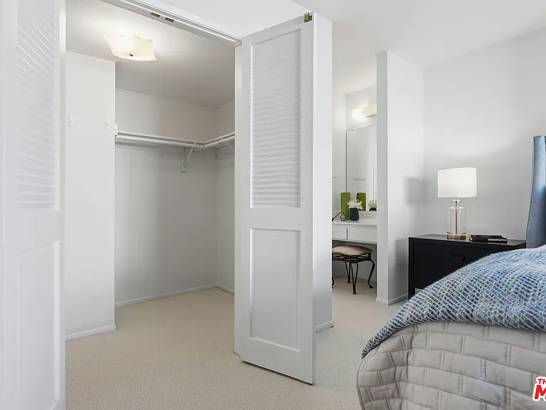 11952 Darlington Ave #3 — Photo 22