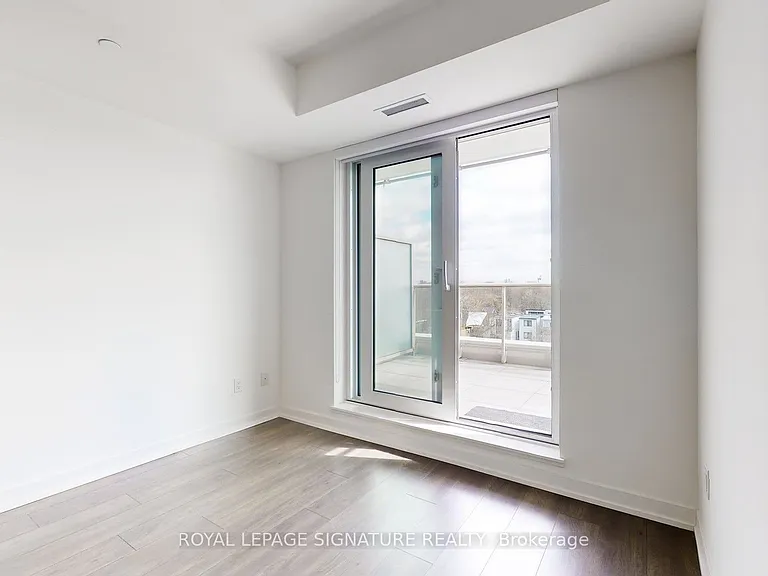 150 Logan Ave #633 — Photo 7