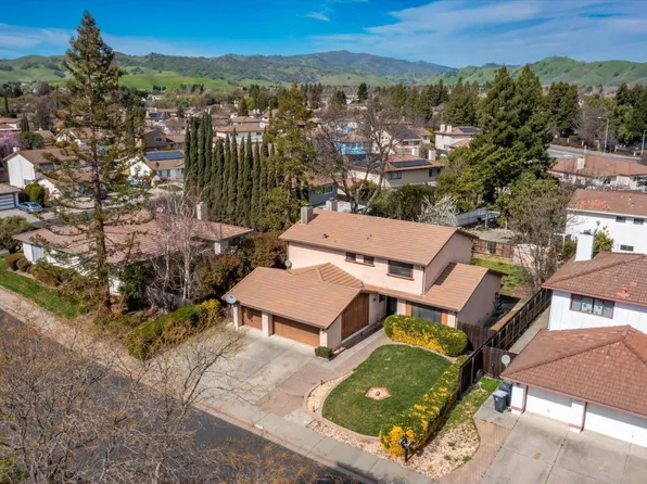1008 Suffolk Way, Fairfield, CA 94533