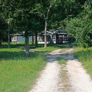 1st image of 935 Fm 1280 W