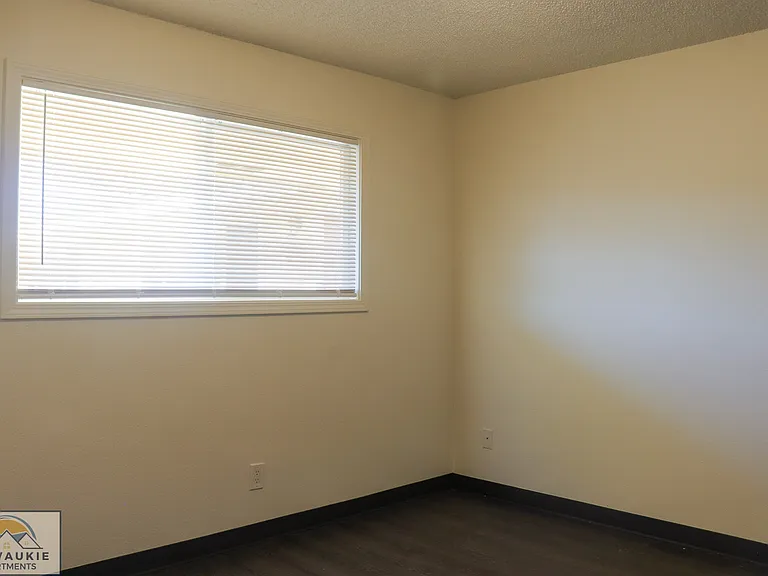 4545 SE Ina Ave #18 — Photo 10