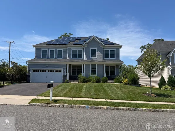 1 Cairnes Ln, East Brunswick, NJ 08816