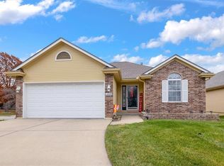 1009 SW 8th St, Lees Summit, MO 64081