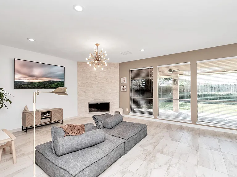 3210 Shadowwalk Dr — Photo 8