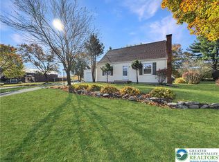 257 E 2nd St, Wind Gap, PA 18091