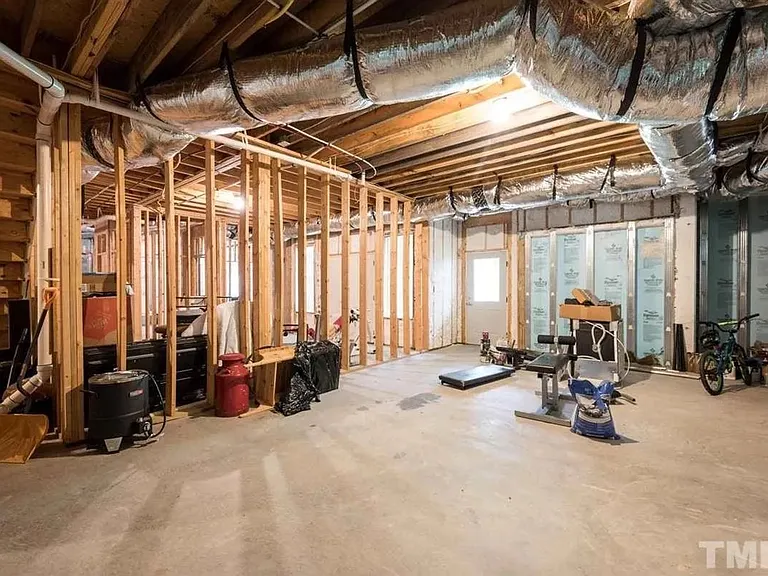 1530 Raven Wood Dr — Photo 11