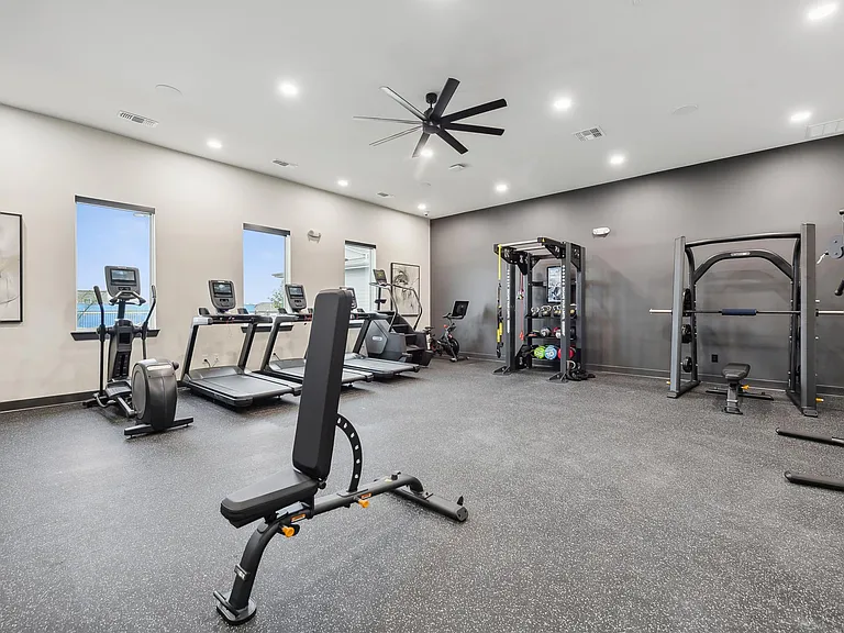 Alta Westinghouse Townhomes — Photo 30