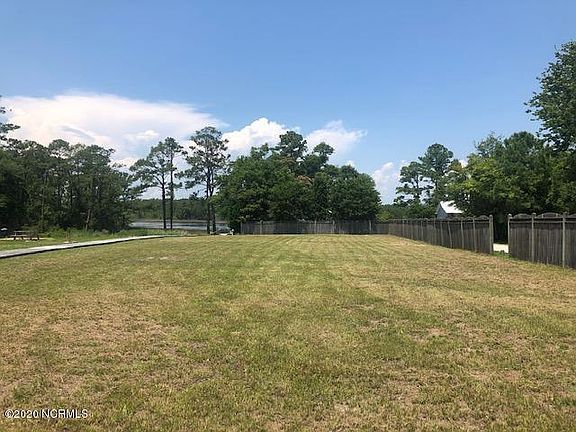 2nd image of 117 Key West Dr