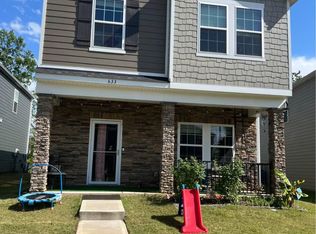 633 Cranford Dr, Pineville, NC 28134