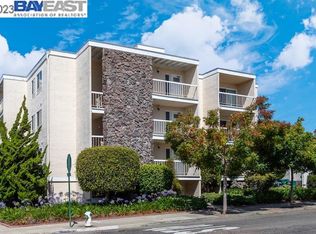 1221 Brighton Ave APT 11, Albany, CA 94706