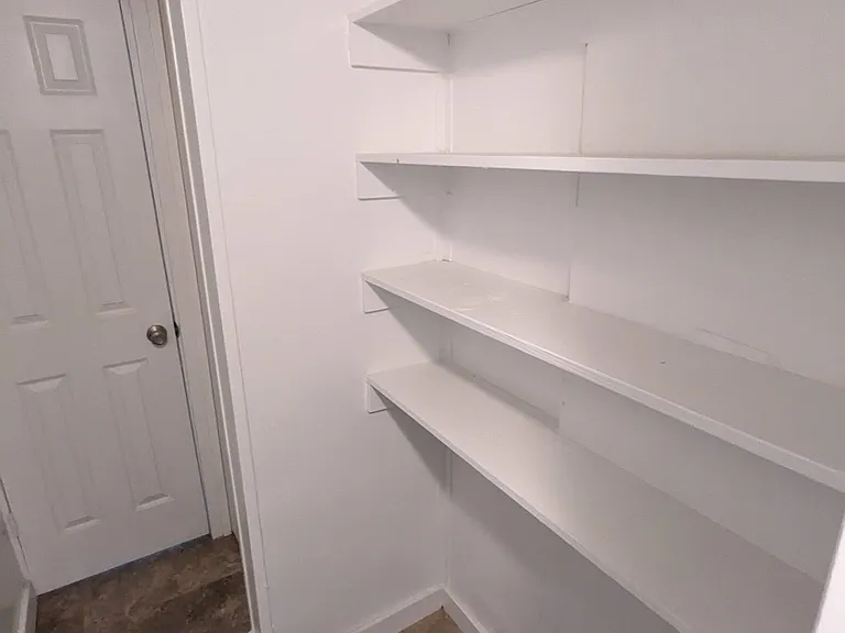 187 Thunderbird Dr — Photo 11