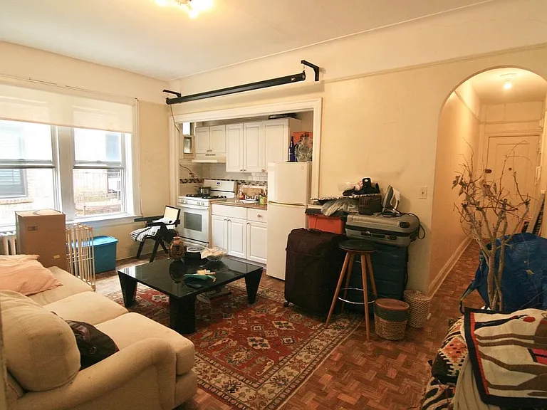41-7 47th Ave #1D — Photo 2