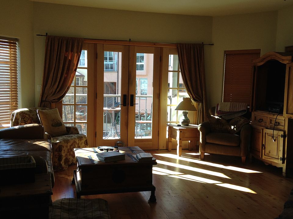 Living area II Unit 212