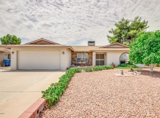 2467 W Winchcomb Dr, Phoenix, AZ 85023