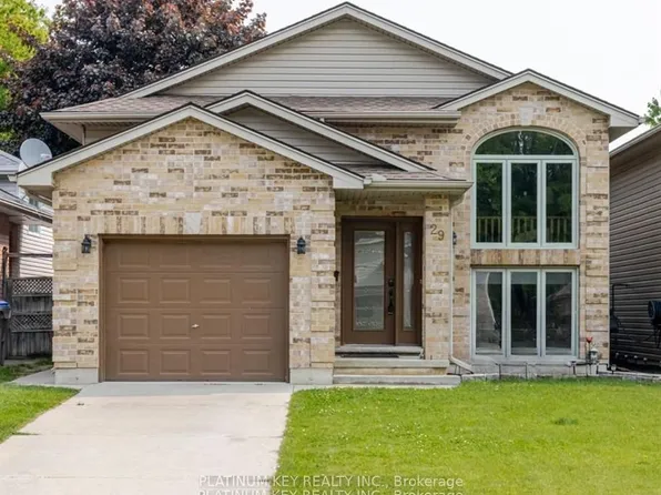 29 Dell Dr, Strathroy Caradoc, ON N7G 1C6