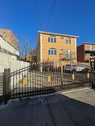 2163 East 17th Street, #3