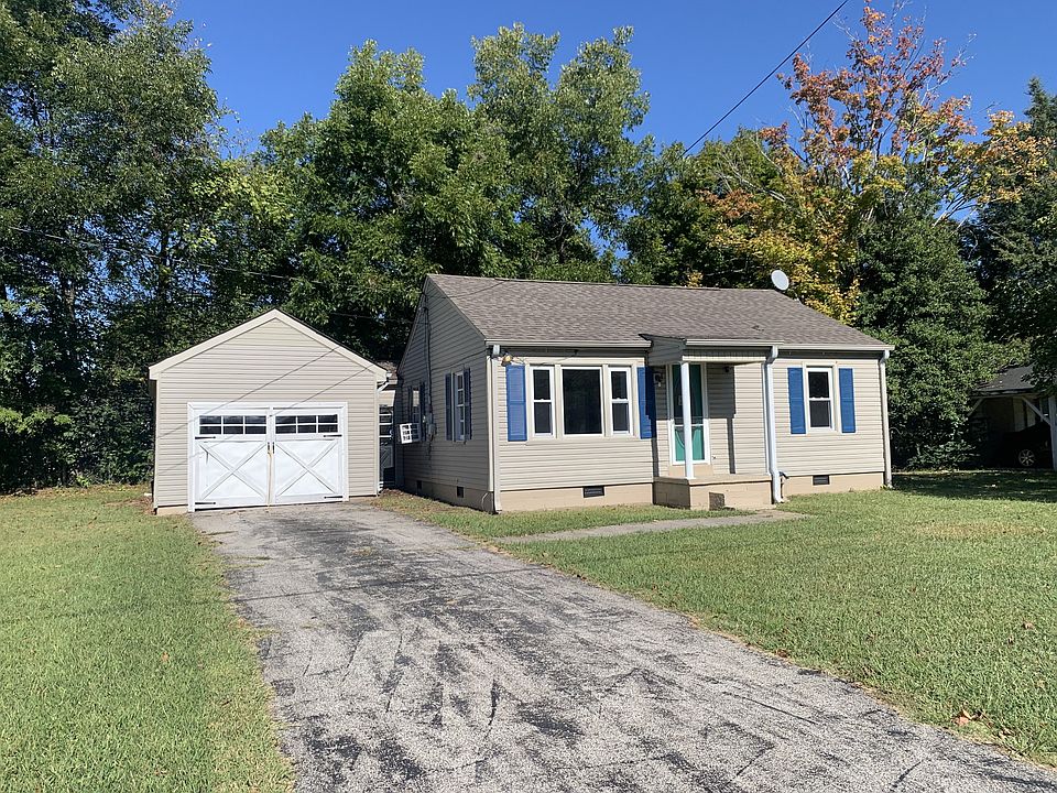 49 Brown St, Lexington, TN 38351 Zillow