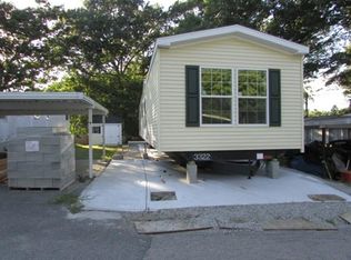 4 Nob Hl, Weymouth, MA 02188
