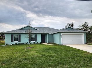 5537 NW Burgin St, Port Saint Lucie, FL 34986