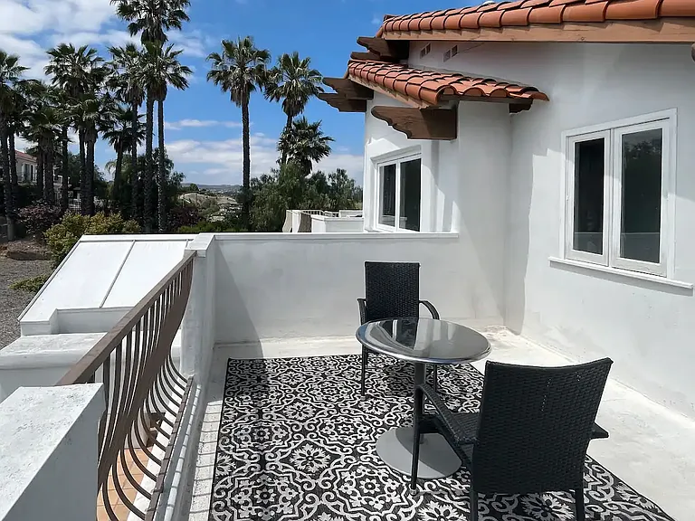 Parkway Calabasas — Photo 16