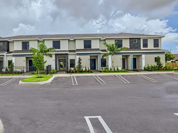 353 NE 1st St, Homestead, FL 33034