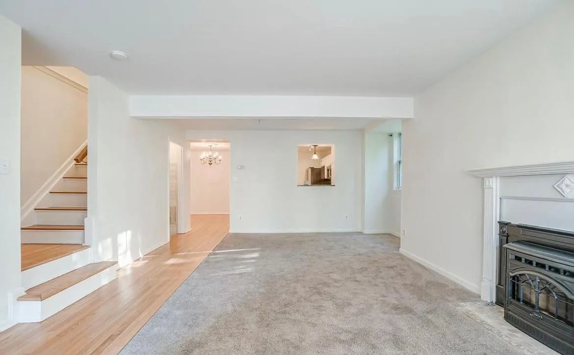 3 bed, 1964 sqft, $2,500 — Photo 2