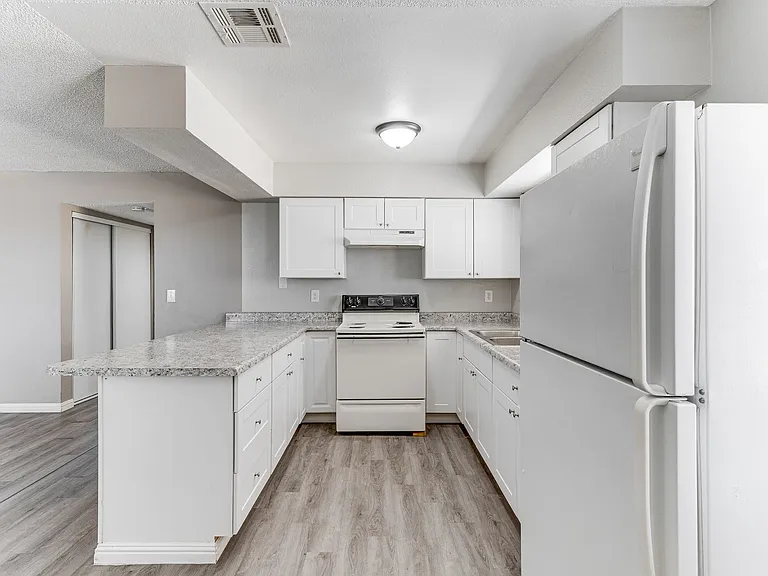 444 N 13th St #D — Photo 1