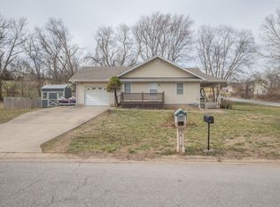 112 Amber Street, Cassville, MO 65625