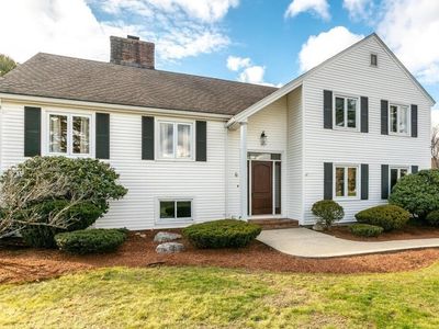 6 Harvest Ln, North Reading, MA, 01864