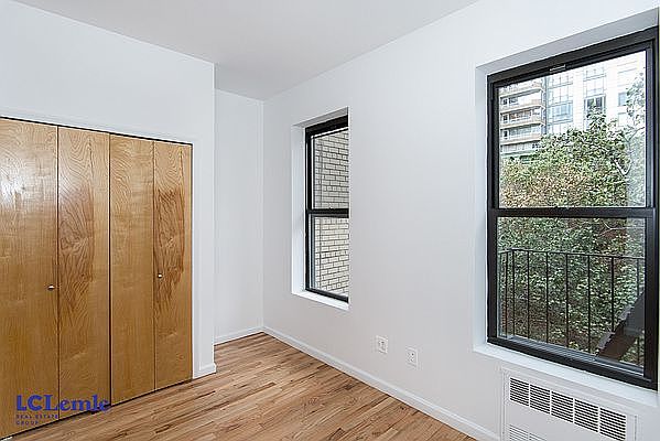 1st image of 410 E 78th St APT 4D