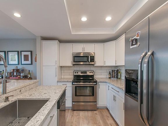 2nd image of 7780 Parkway Dr Unit 303