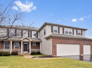 432 Kingfisher Rd, Bartlett, IL 60103