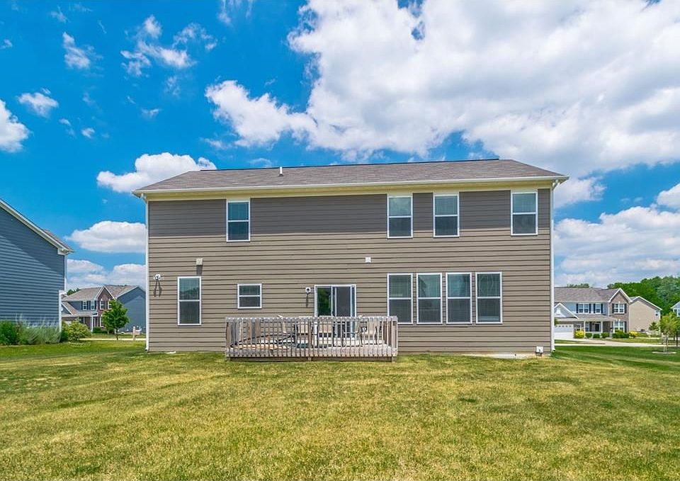 2nd image of 4633 Shelby Cir