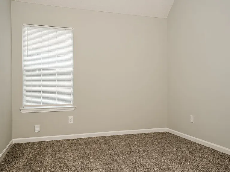 525 Barshay Dr — Photo 13
