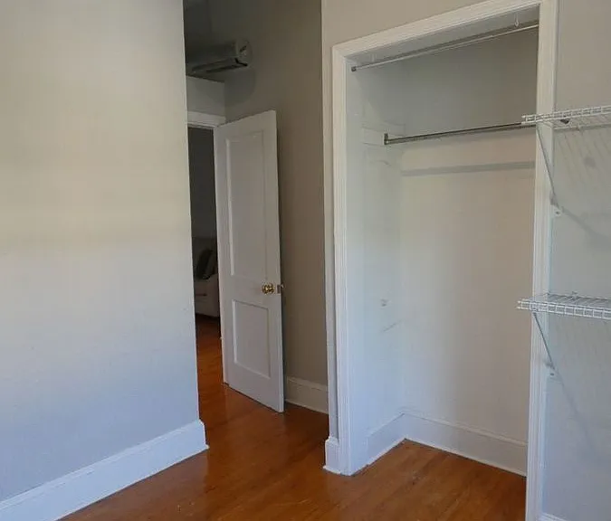 521 S 42nd St #3 — Photo 7