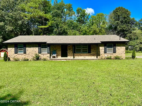 23 Stanford Dr, Jackson, TN 38301