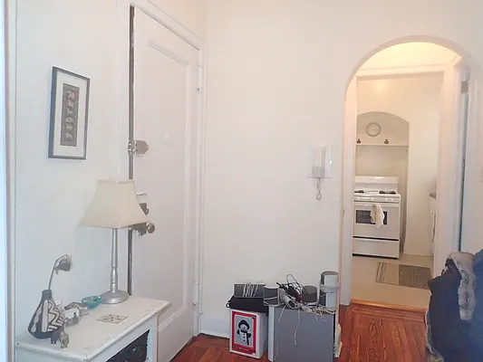 Rented by Brooklyn Heights Real Estate Inc | media 22