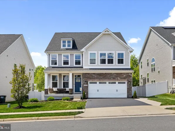 12428 Southington Dr, Woodbridge, VA 22192