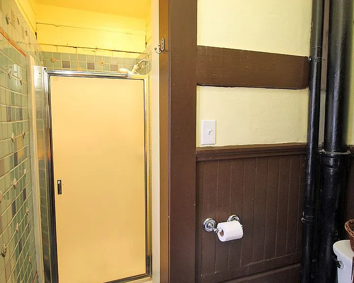 5112 SE Hawthorne Blvd — Photo 13