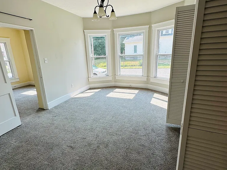 121 Lincoln Ct #1 — Photo 9