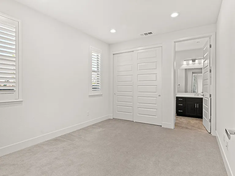 2730 Bette St — Photo 19