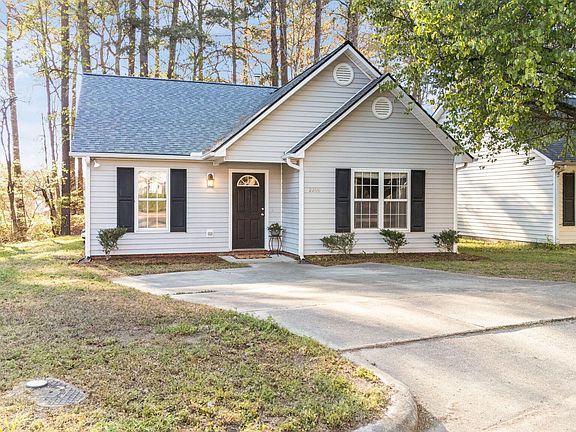 4th image of 2208 Walnut Ridge Ct