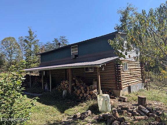 5th image of 1693 Steve Brown Rd